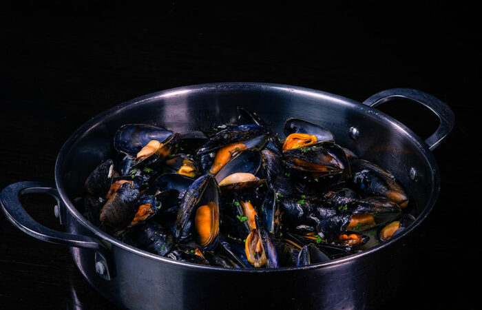 Mussels in White Wine Sauce